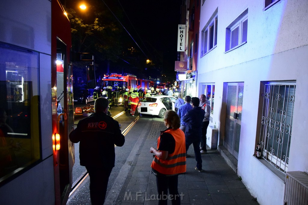 VU Pkw Strab PKlemm Koeln Altstadt Jahnstr P060.JPG - Miklos Laubert